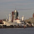 Nordwestlich der Elbphilharmonie