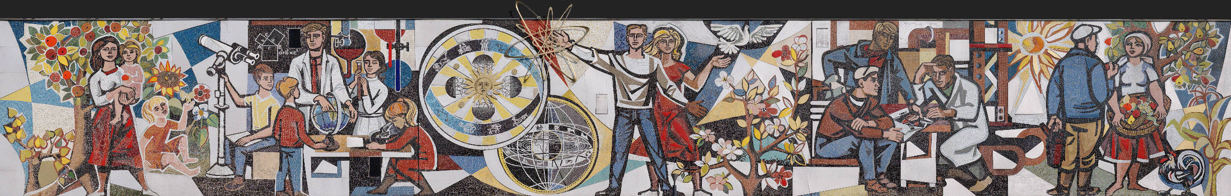 Nordwestliche Mosaik Am Haus Des Lehrers Foto Bild Architektur