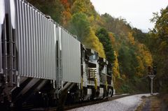 Norfolk & Western Coal Train has green Light on its track.., VA