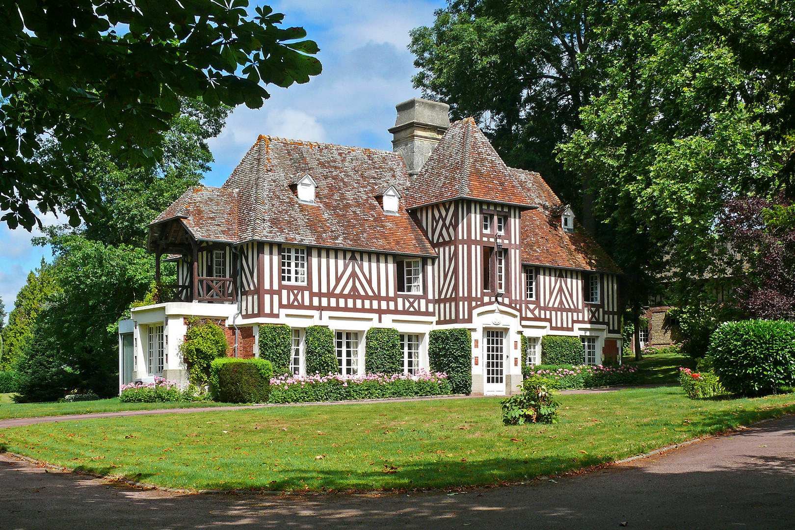 normannisches Herrenhaus (manoir)