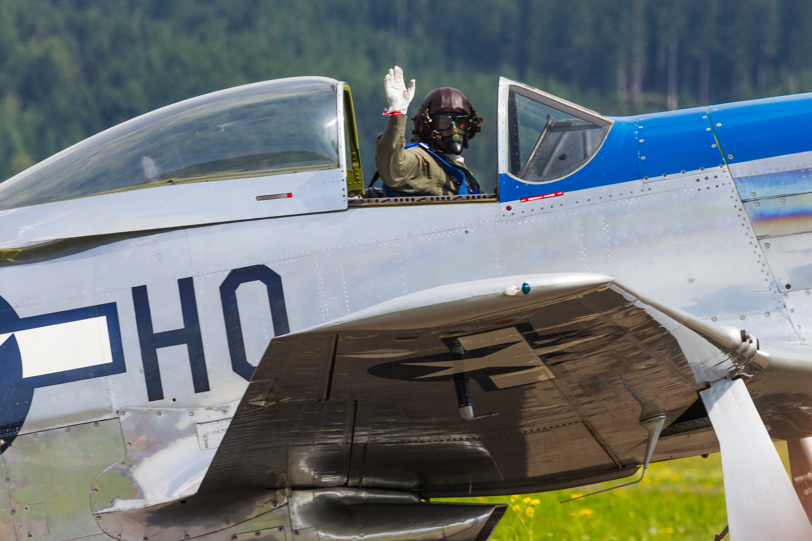 NORTH AMERICAN P-51 “MUSTANG”