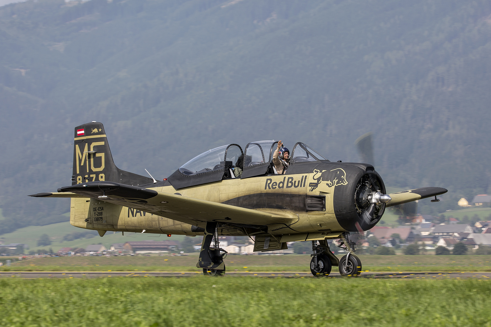 North American T-28B „Trojan“