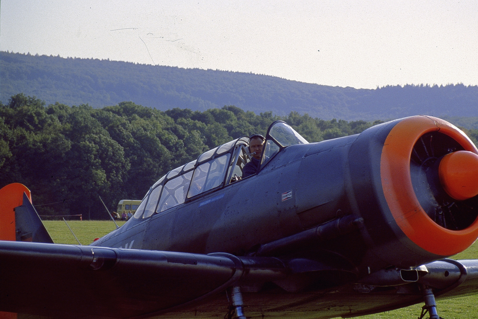 North American T-6 DFHGK mit Walter Einhorn