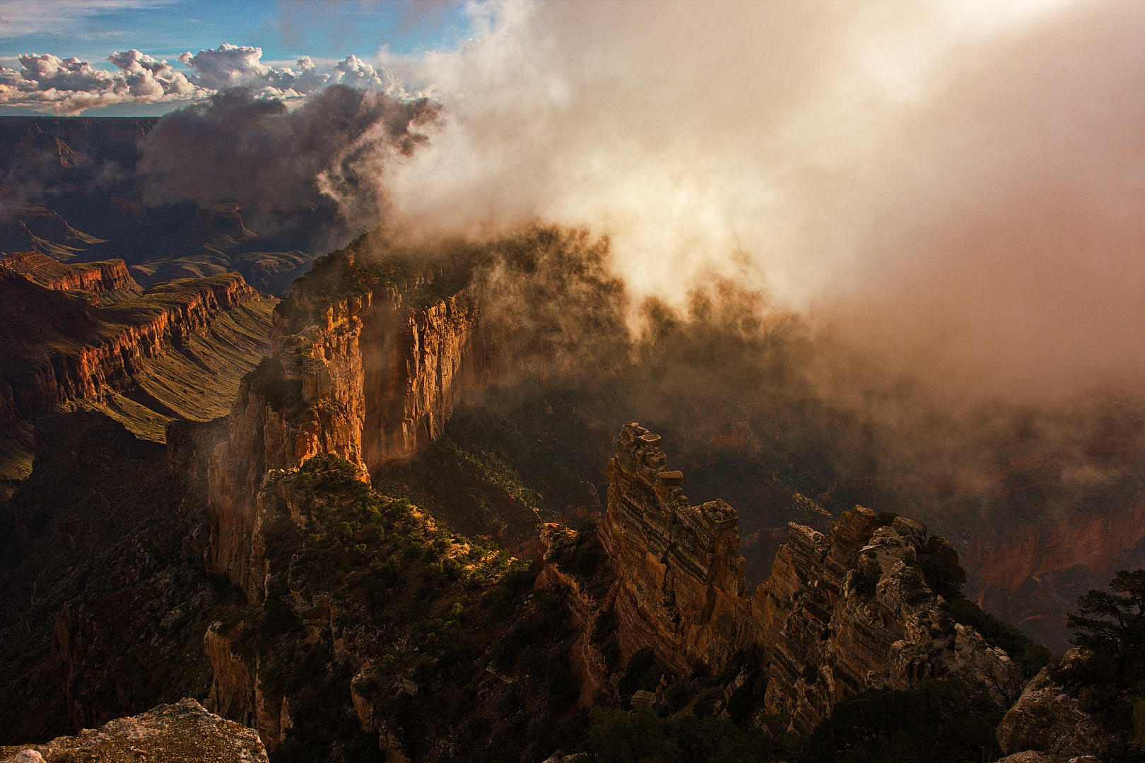 North Rim Afternoon Light