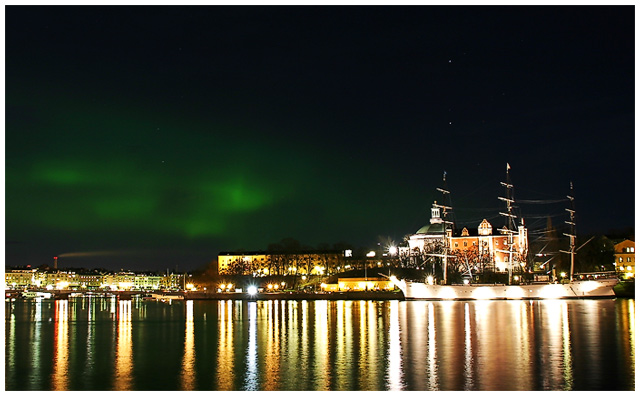 Northern Lights above the "af Chapman"