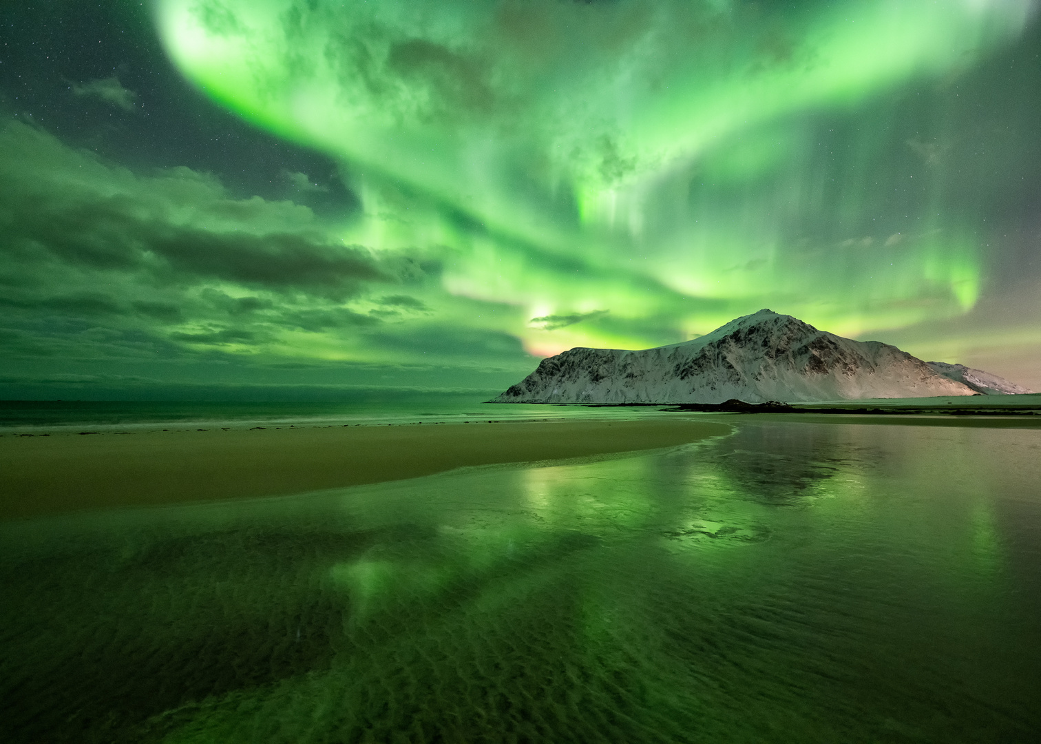 Northern Lights at Skagsanden Beach