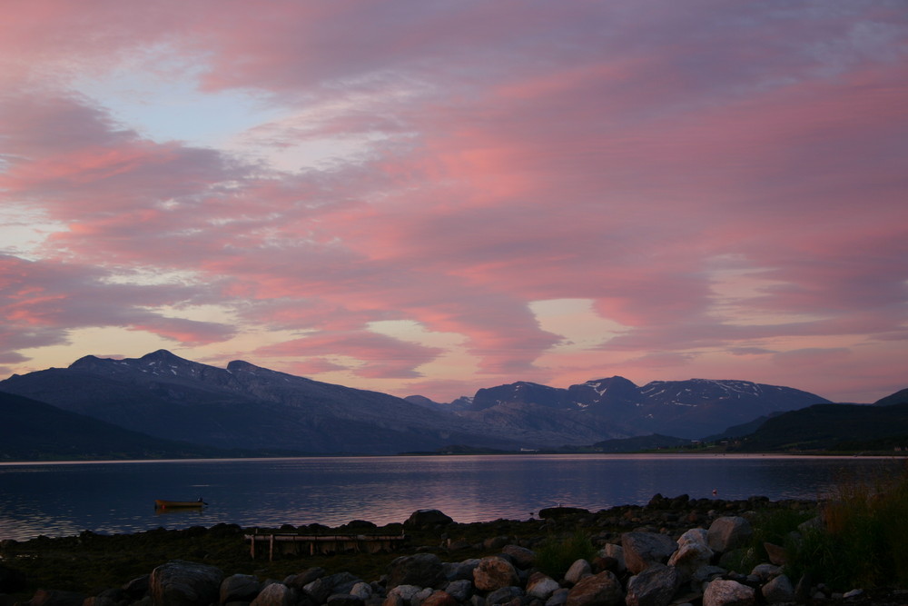 Norway in pink