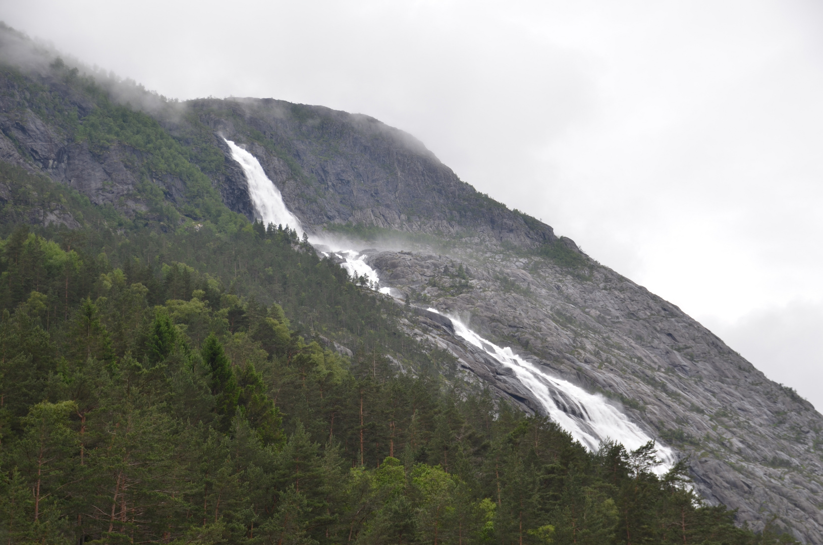 Norwegen-0341-19 (Langfossen-Waterfall) DSC_3716