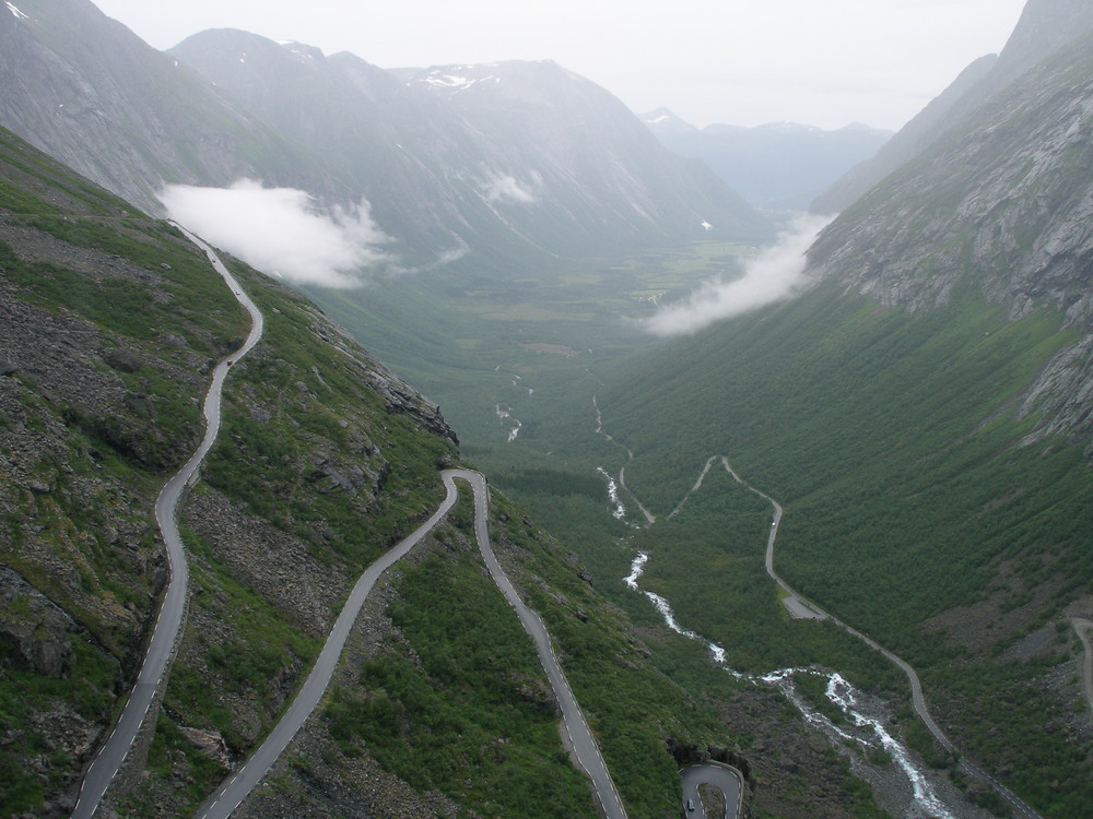 Norwegen 16 " TROLLSTIGEN "