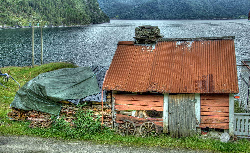 Norwegen - am Fjord