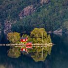 Norwegen - am Lovrafjord