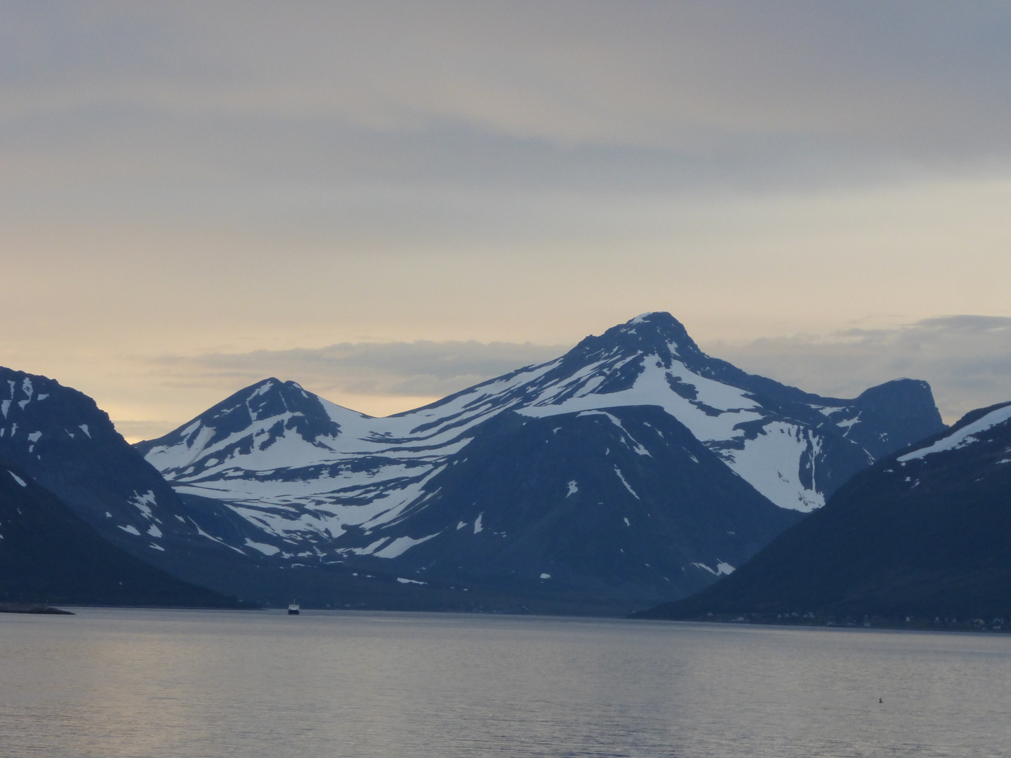 Norwegen am Raftforjrd auf die Lofoten eine Schönheit der Berge