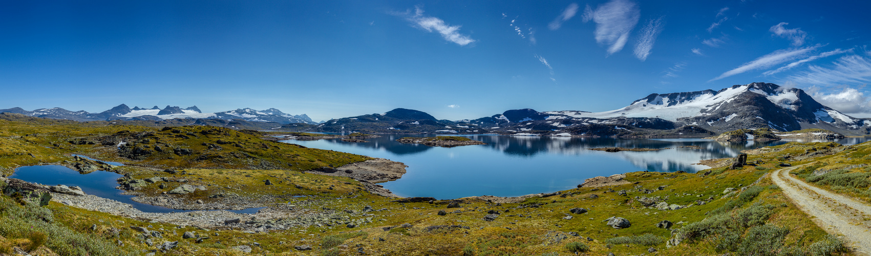 Norwegen Bergsee Pano.