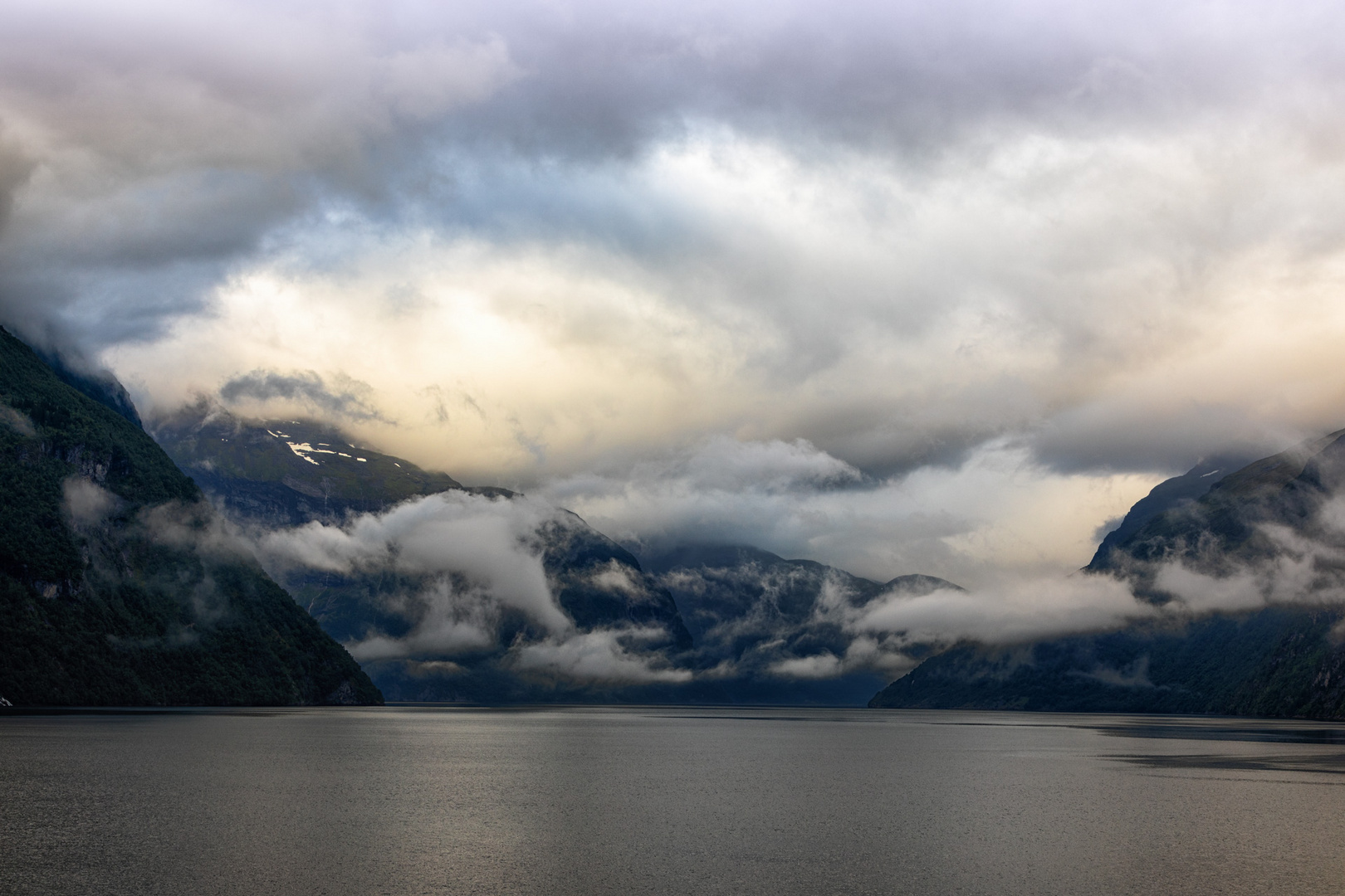 Norwegen Fjörd