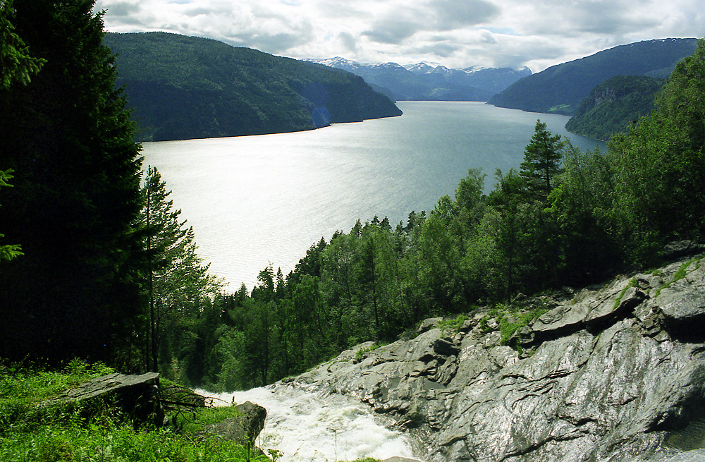 Norwegen - Nordfjord (Tvinnefossen)