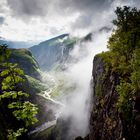 Norwegen - Tjukkaskog Waterfalls