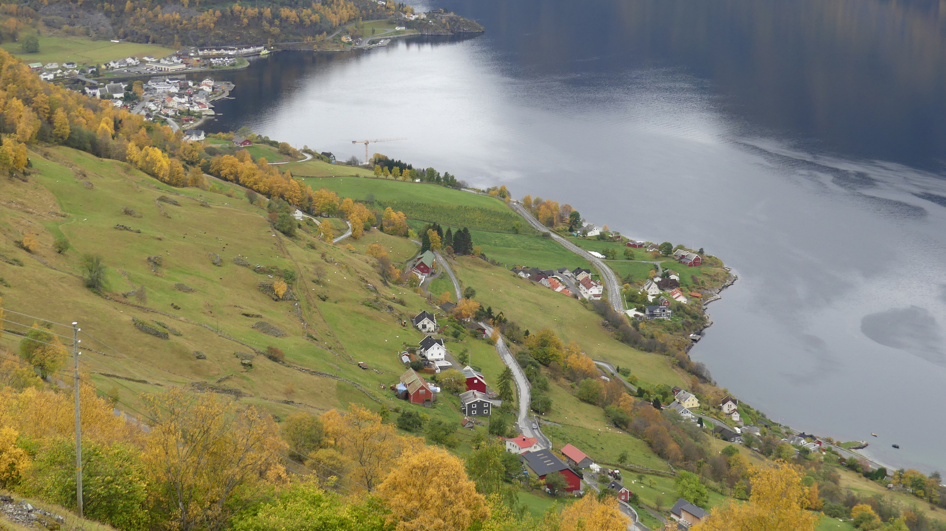 Norwegen - Zweiter Kreuzfahrthalt im Aurlandsfjord ...