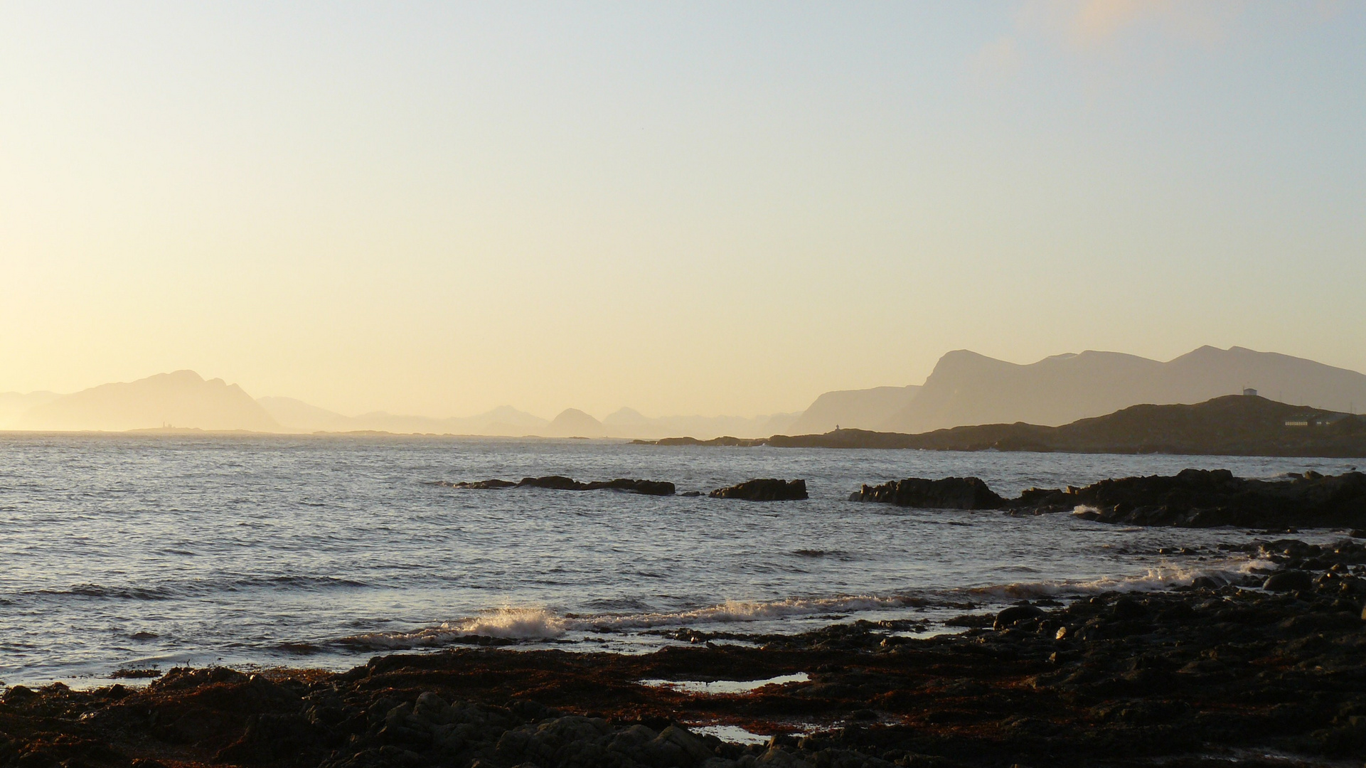 NORWEGEN. Zwischen Nacht und Morgen ...