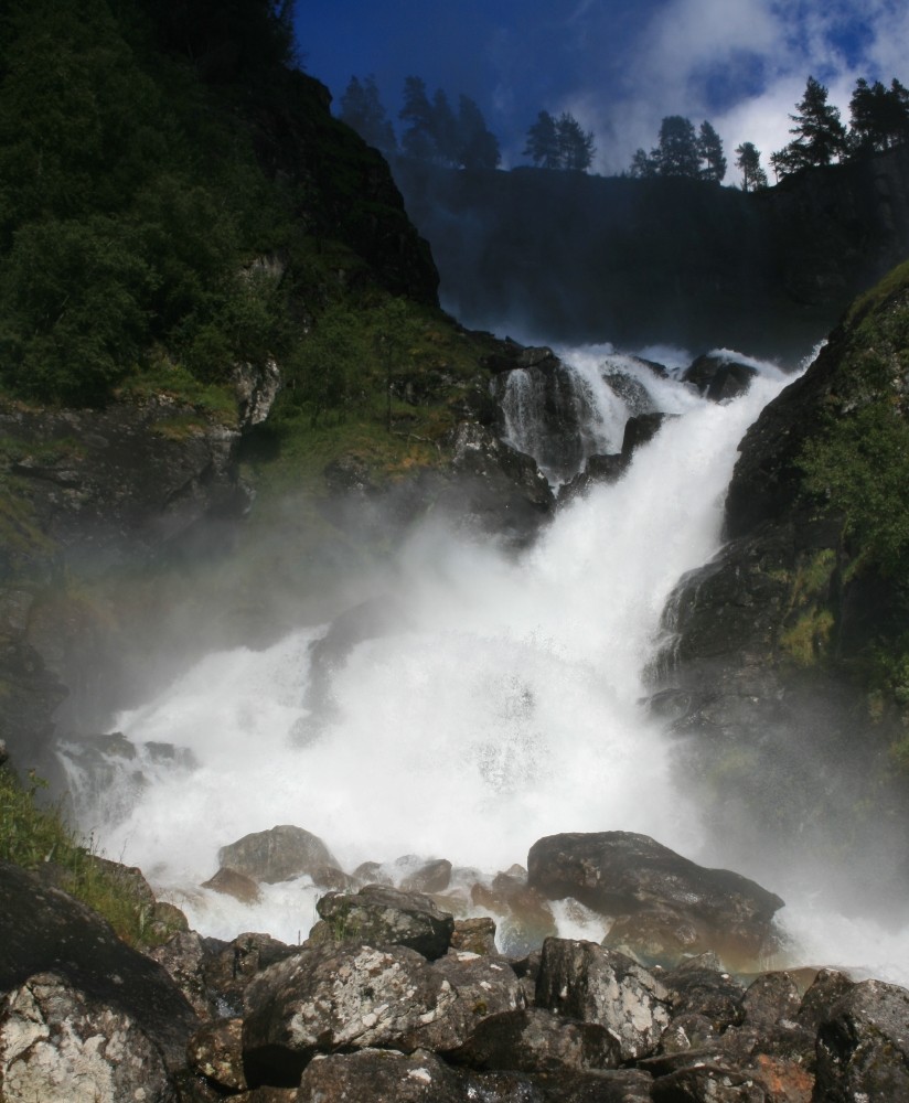 Norwegen...und noch ein Wasserfall