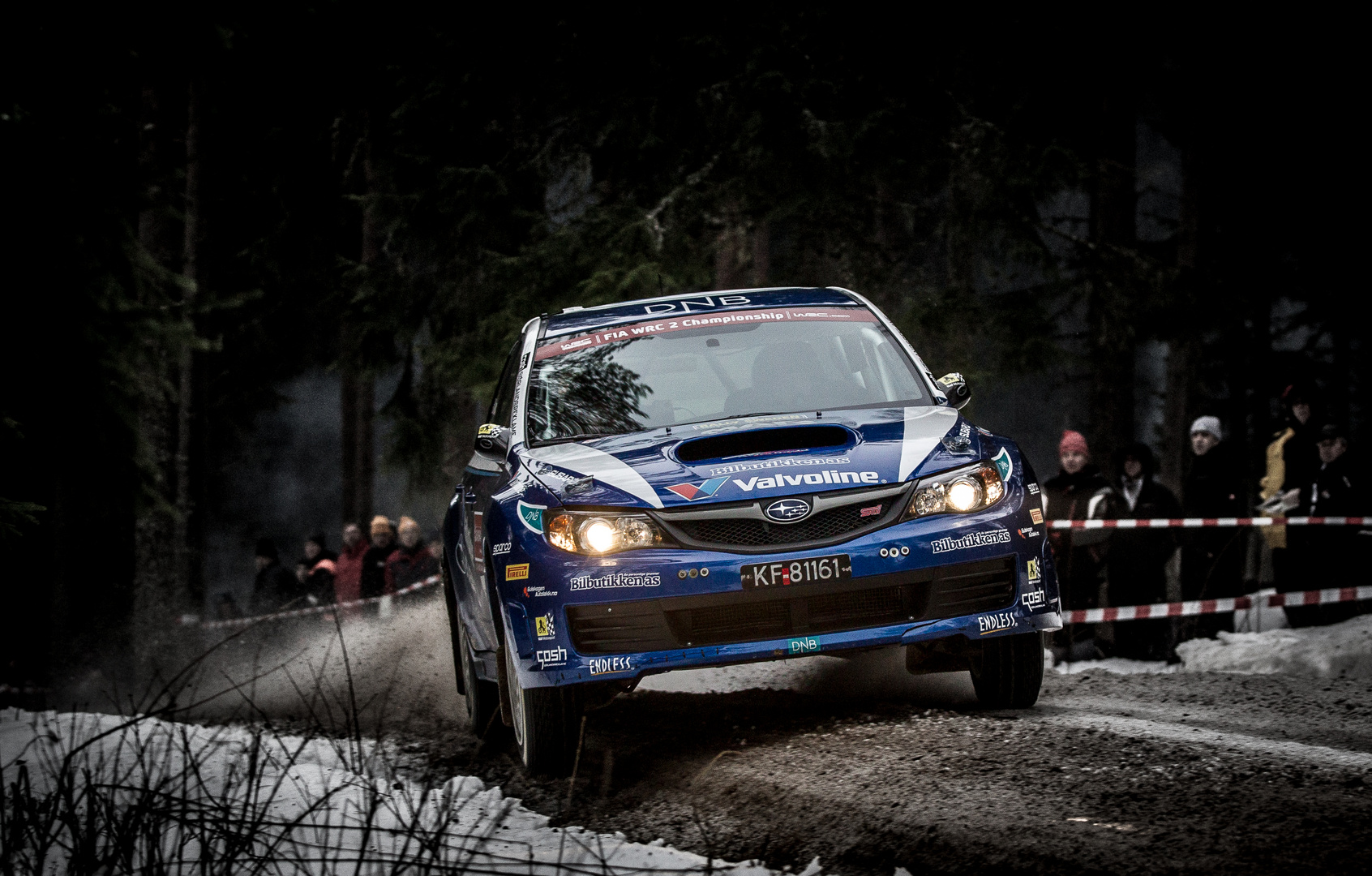 Norweger im Schweden Wald mit dem Subaru....