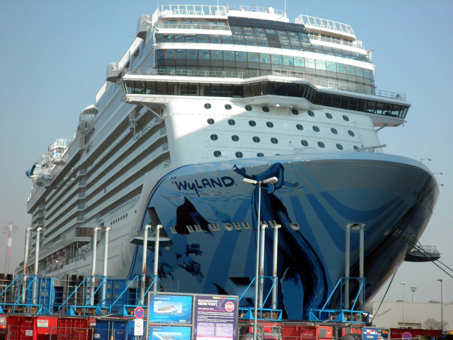 NORWEGIAN Bliss