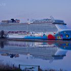 - Norwegian Breakaway -