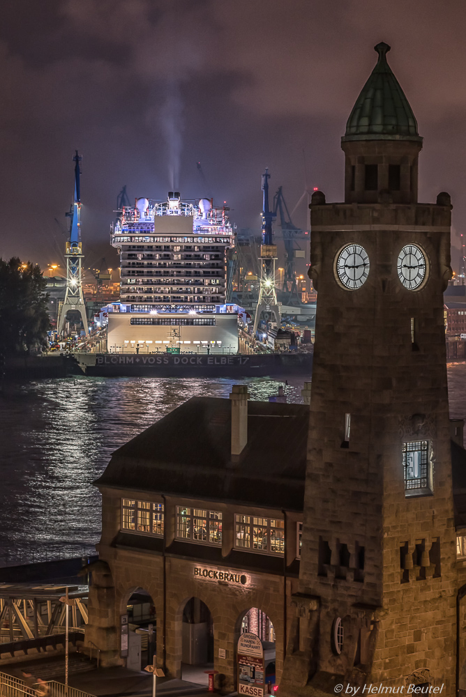 Norwegian Escape @ night 2