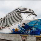 "NORWEGIAN ESCAPE" zum Werftbesuch in HAMBURG.