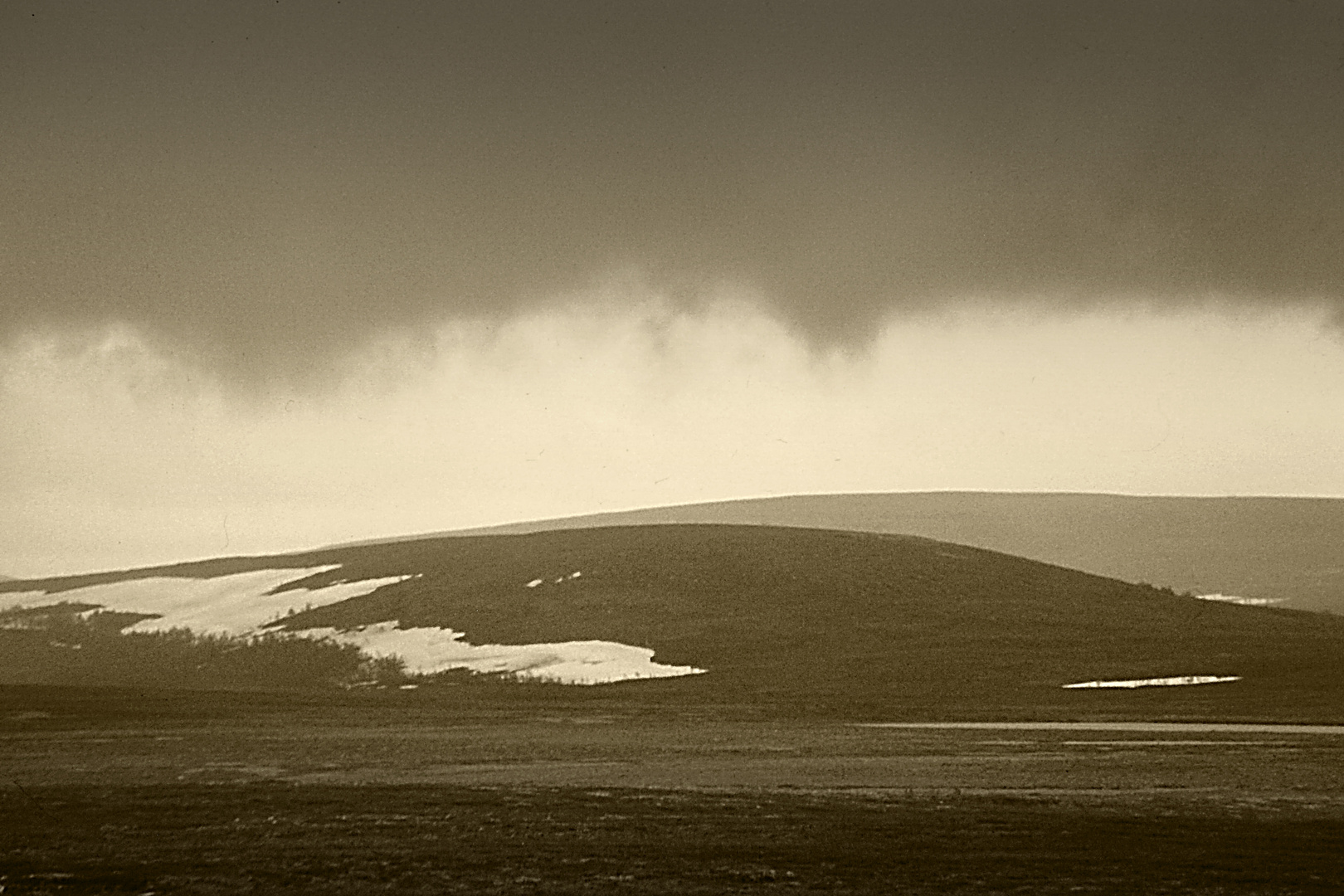 norwegian fjell (analog slide)