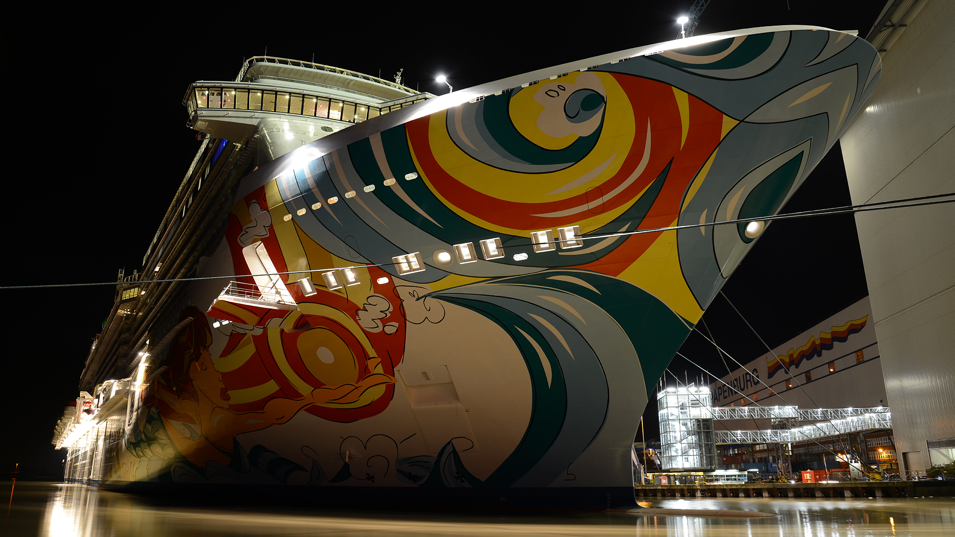 Norwegian Getaway im Hafen der Meyer Werft