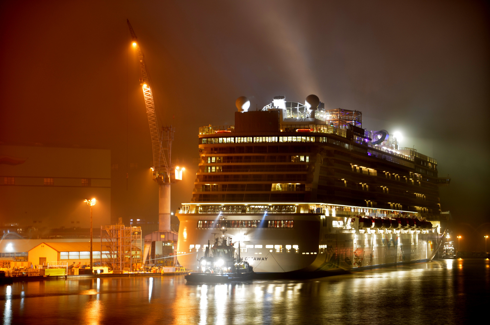 Norwegian Getaway in der Nacht