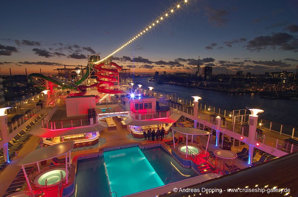 Norwegian Getaway - Pool Bereich