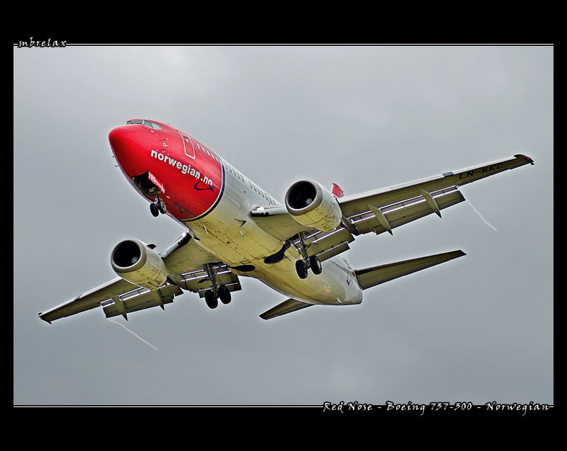 Norwegian's Red Nose - Final Approach to RWY 23