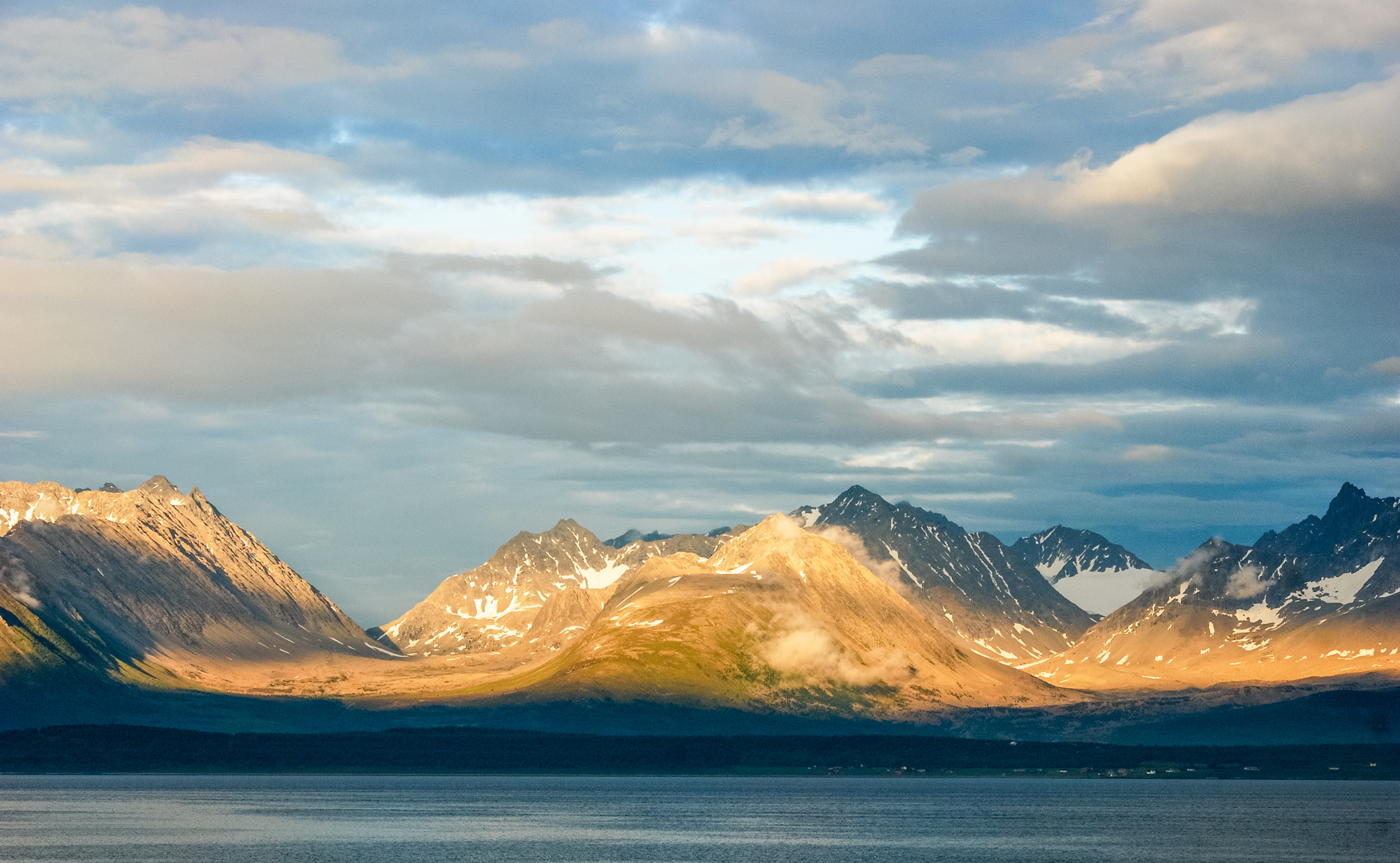 Norwegische Küstenlandschaft