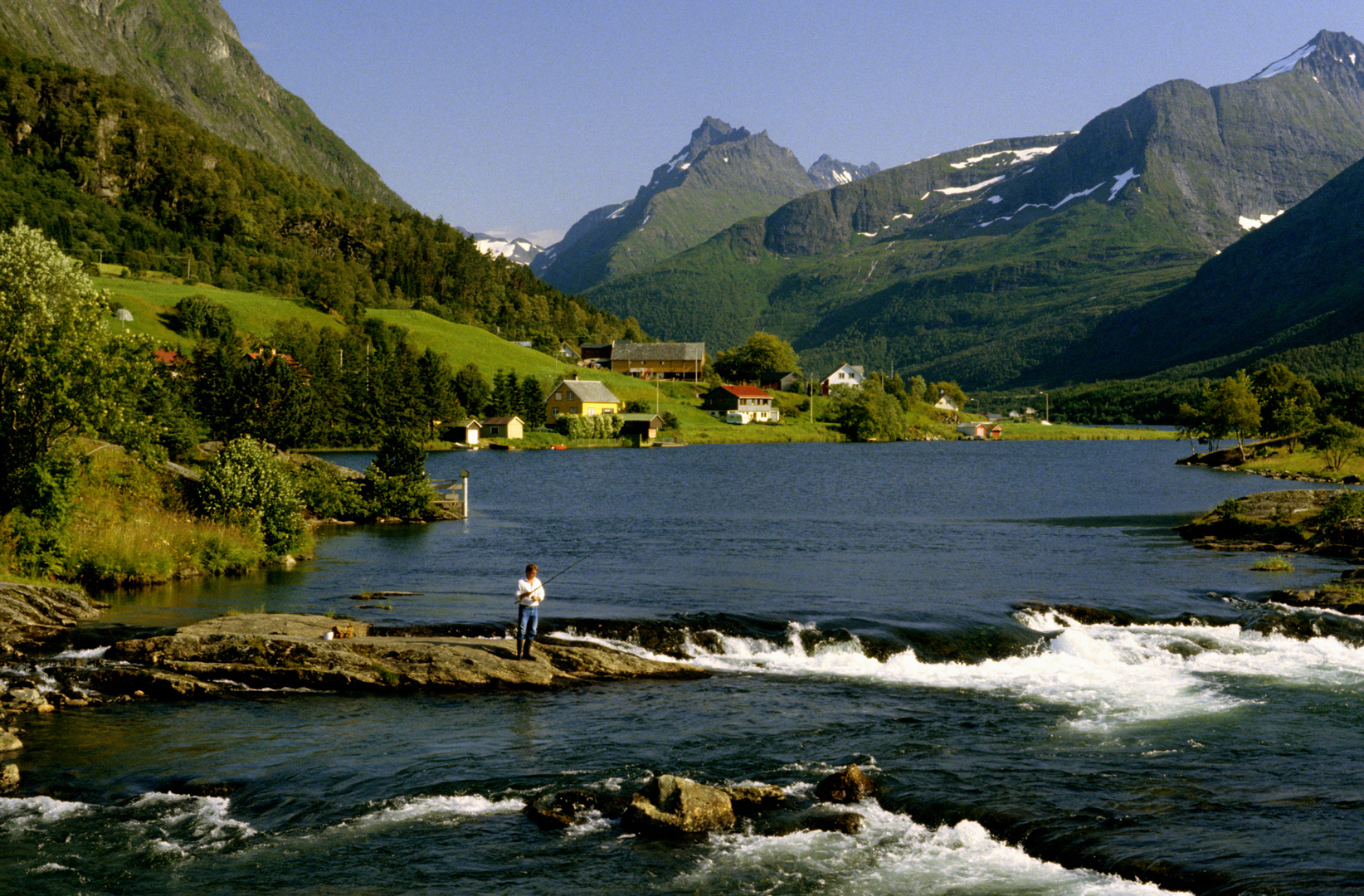 Norwegischer Angler