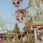 Nostalgische Riesenrad auf bem Braunschweiger Weihnachtsmarkt