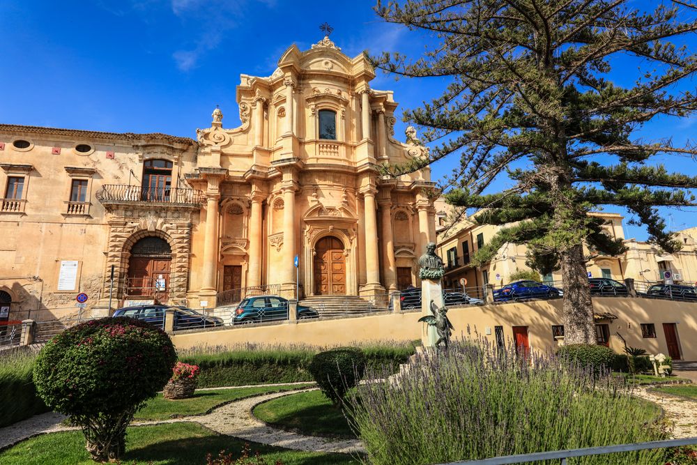 Noto 6