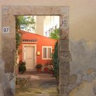 Noto Sicilia . Casetta nel cortile Noto Sicily The small house in the courtyard