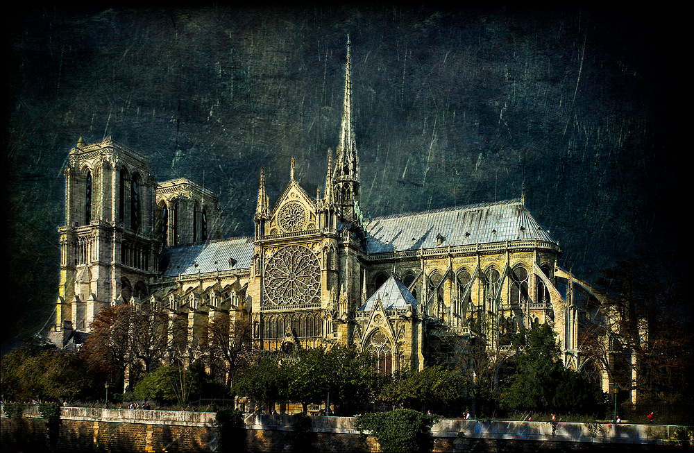 Notre Dame .