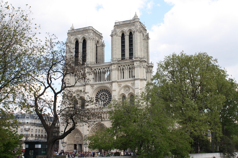 Notre- Dame