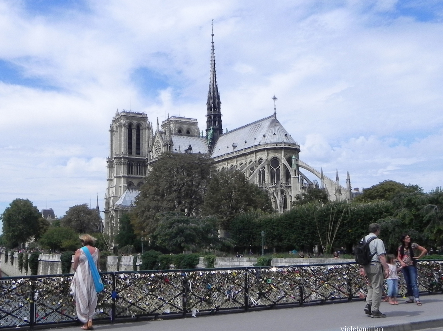 NOTRE DAME