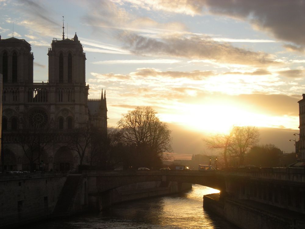 Notre Dame an der Seine by Alissia 