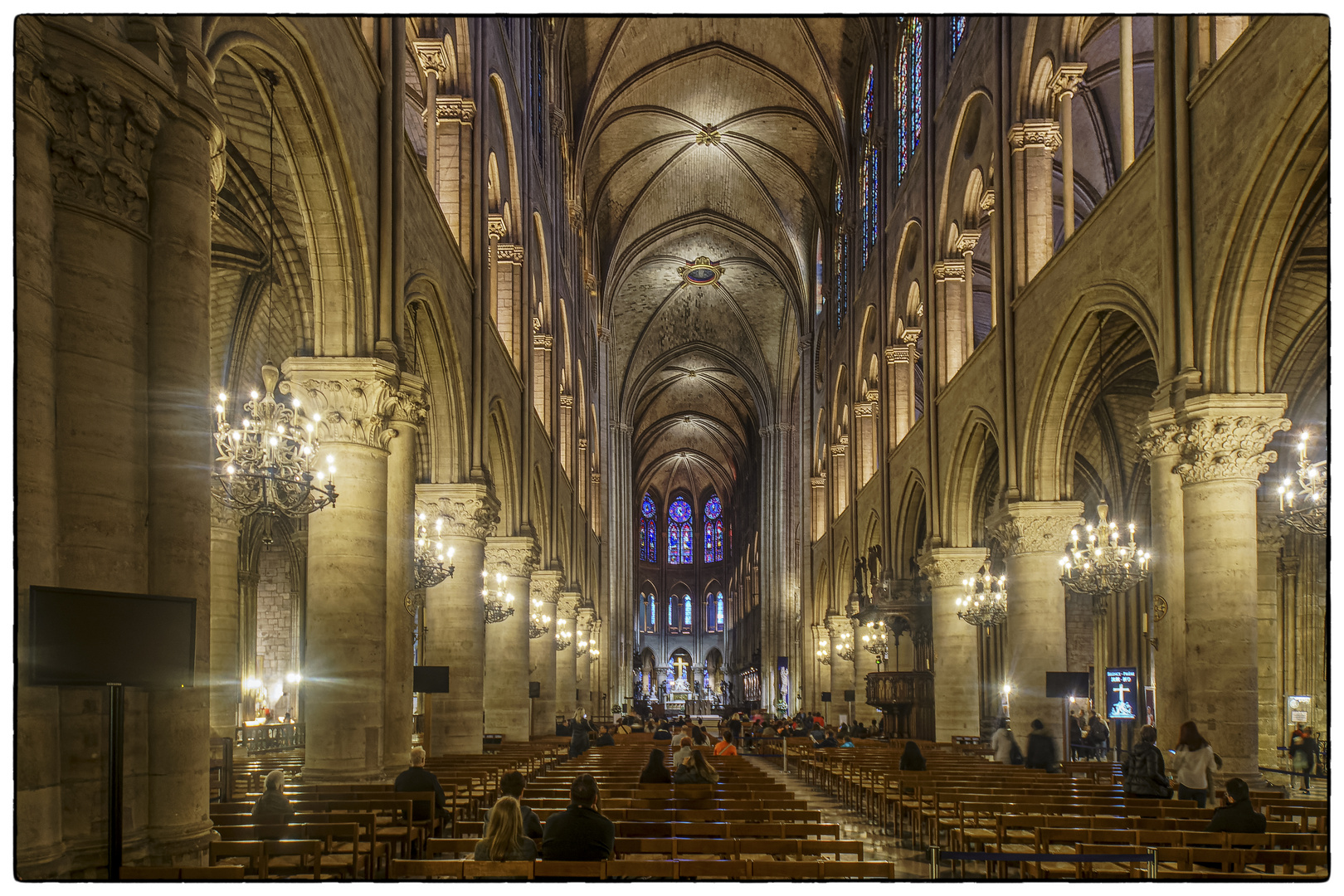 Notre Dame anno 2015