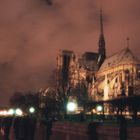 Notre Dame bei Nacht