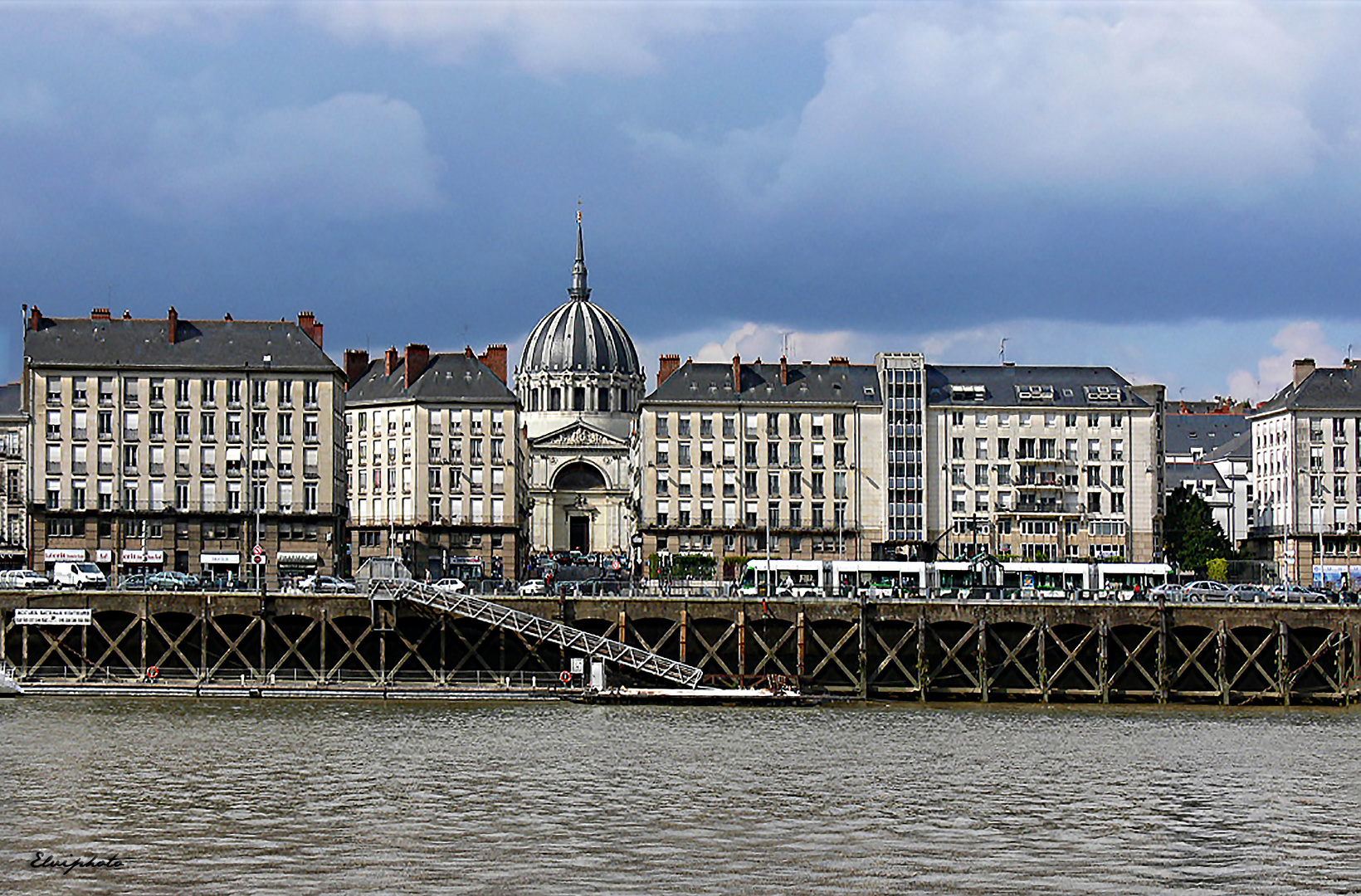 Notre Dame de Bon Port 