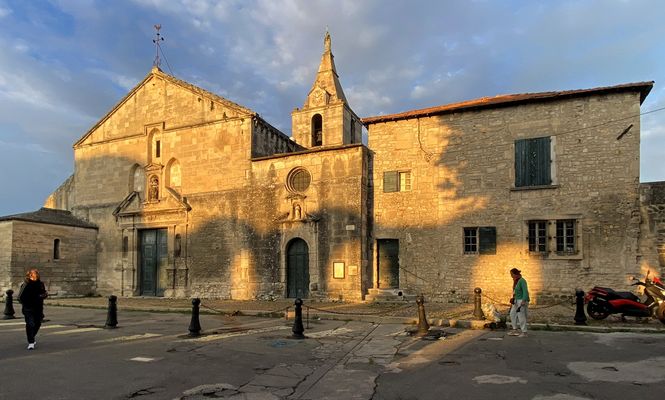 Notre Dame de la Major im Abendlicht