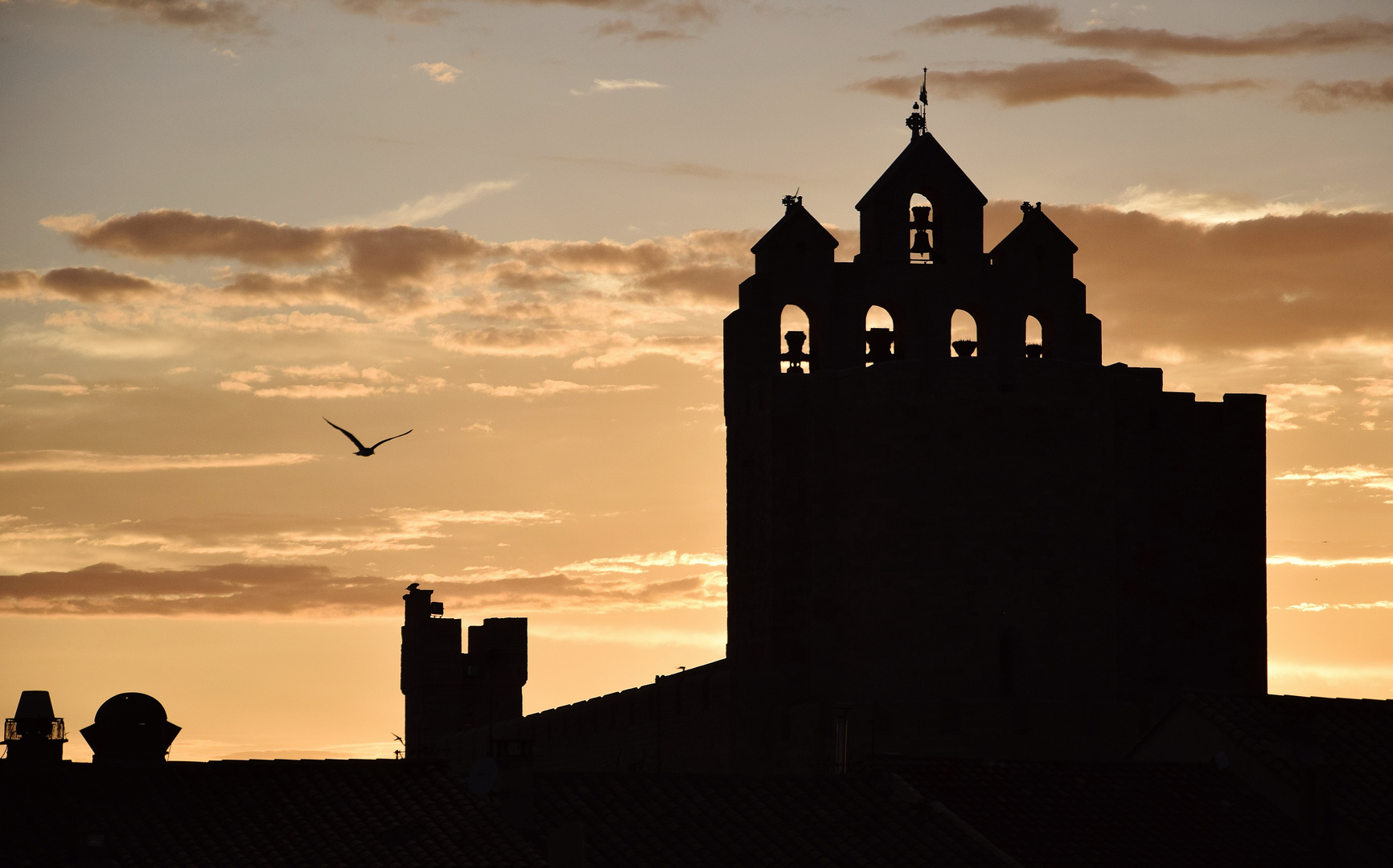 Notre dame de la mer... photo et image carte postale, art architec