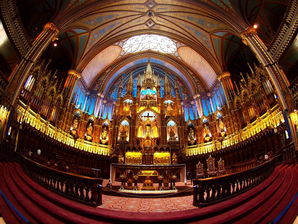 NOTRE DAME DE MONTREAL . DEDICADA CON TODO MI AMOR A MI AMIGA MEXICANA ROSSY ... QUE JAMAS ME FALLO