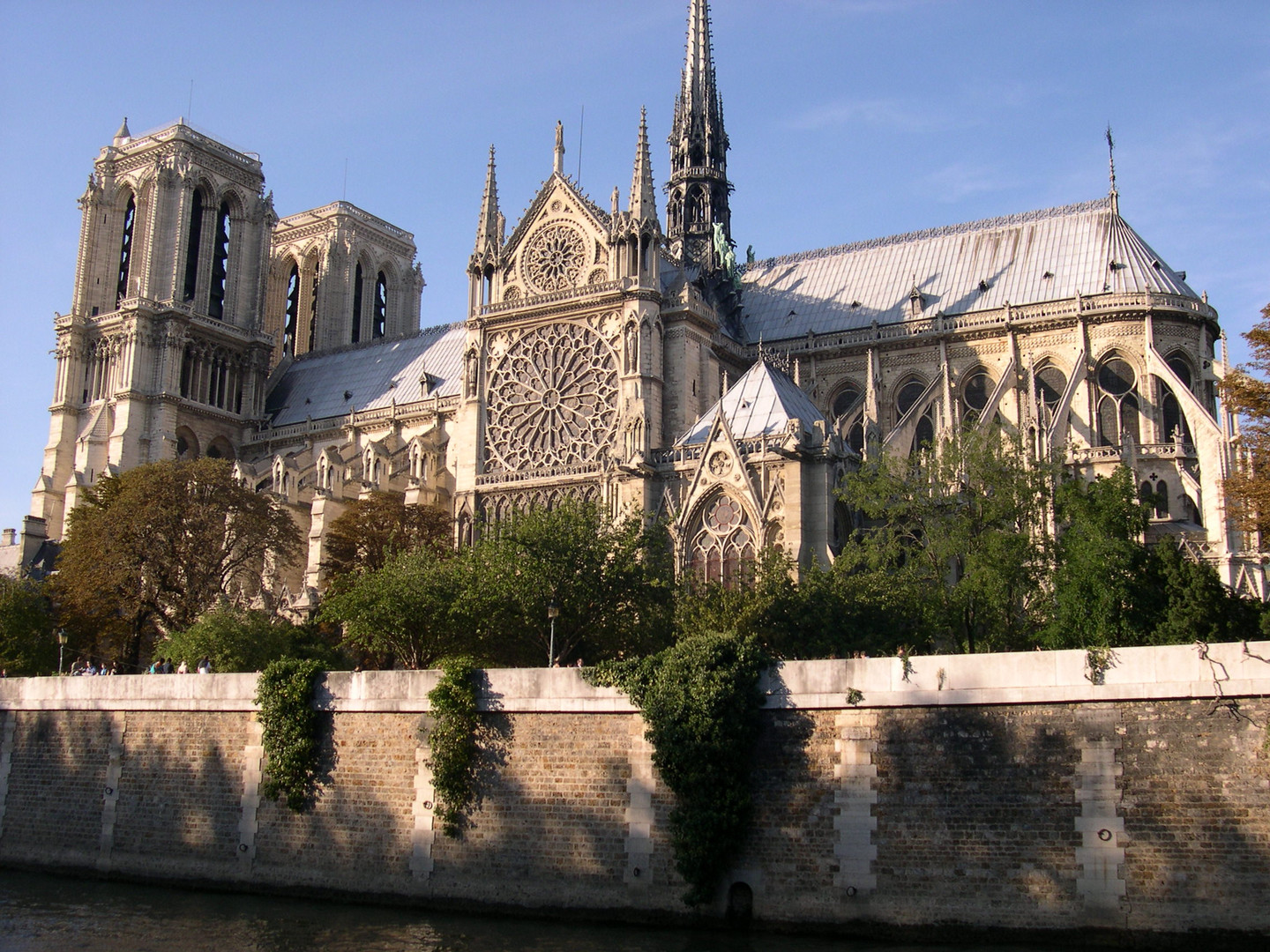 Notre Dame de PARIS