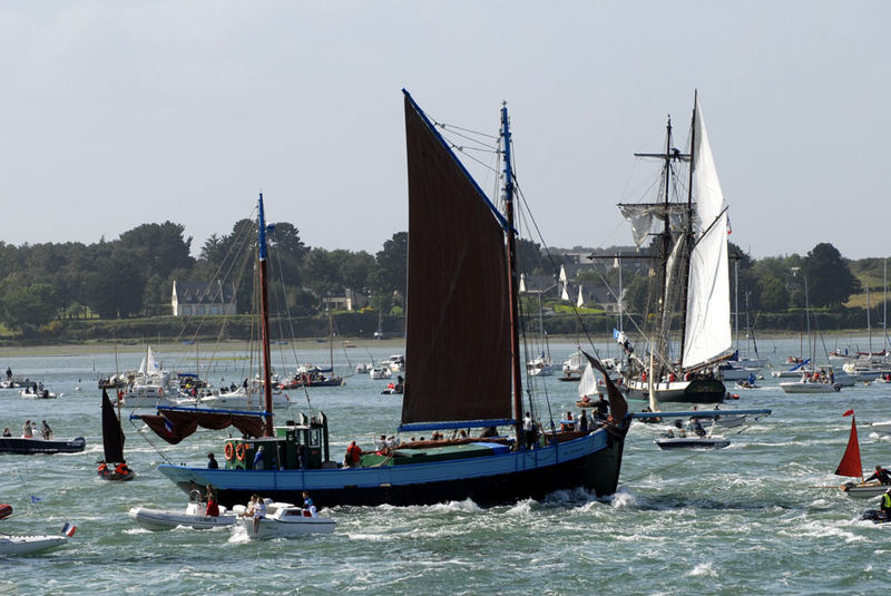 Notre Dame de Rumengol, une gabare, est venue de Brest